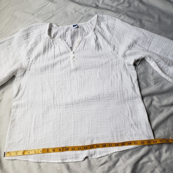 Old Navy Double Weave Long Sleeve Blouse - Picture 15 of 17